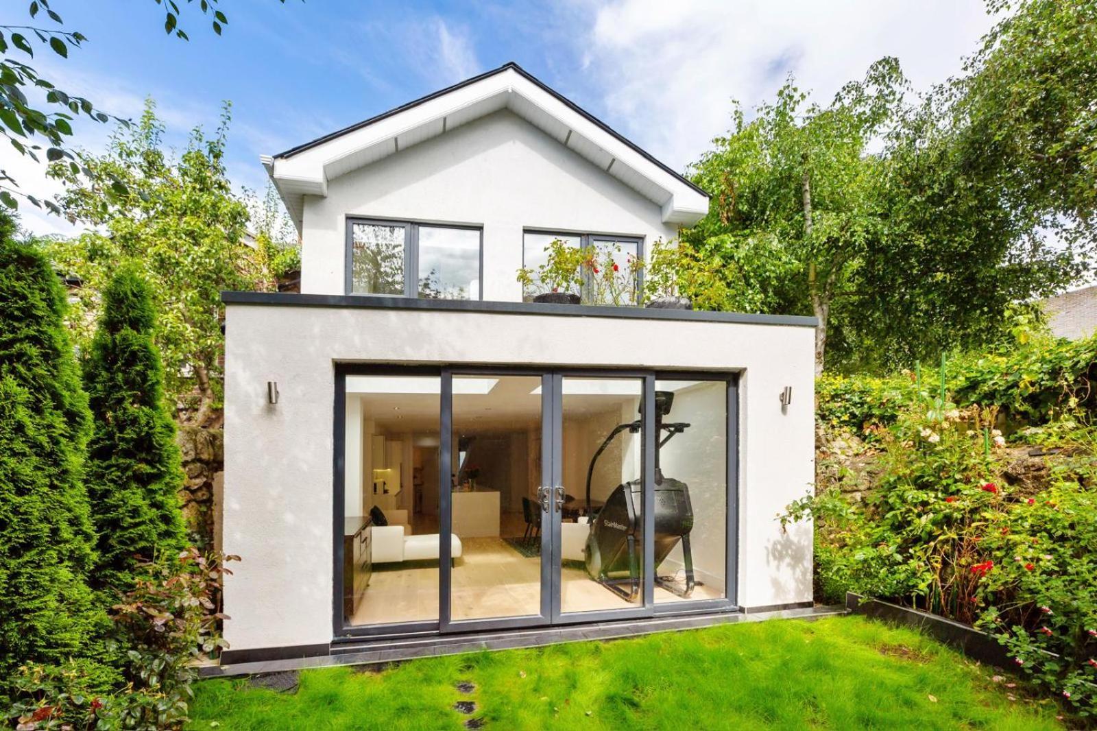 To Rent In Modern House,central Location * Dublin